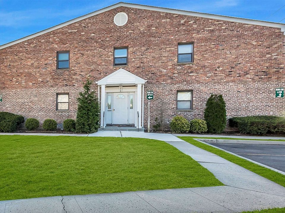 1st image of 214 Fulton St APT 2G