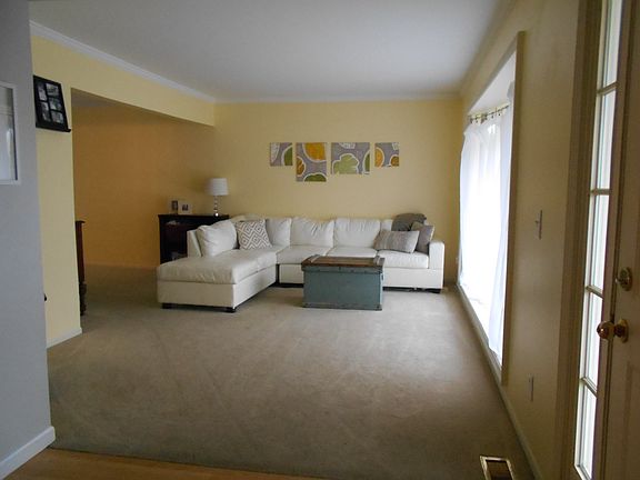 4th image of 30739 Marrocco Dr