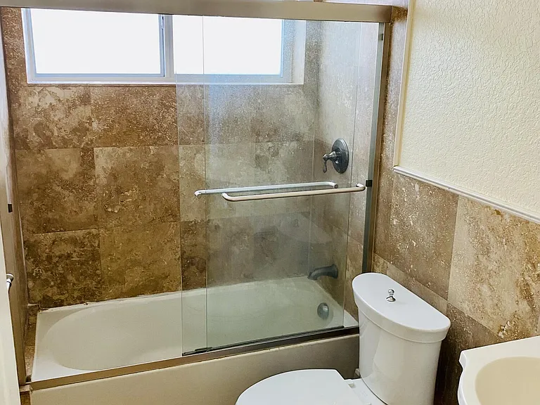4559 NW 16th Way — Photo 3
