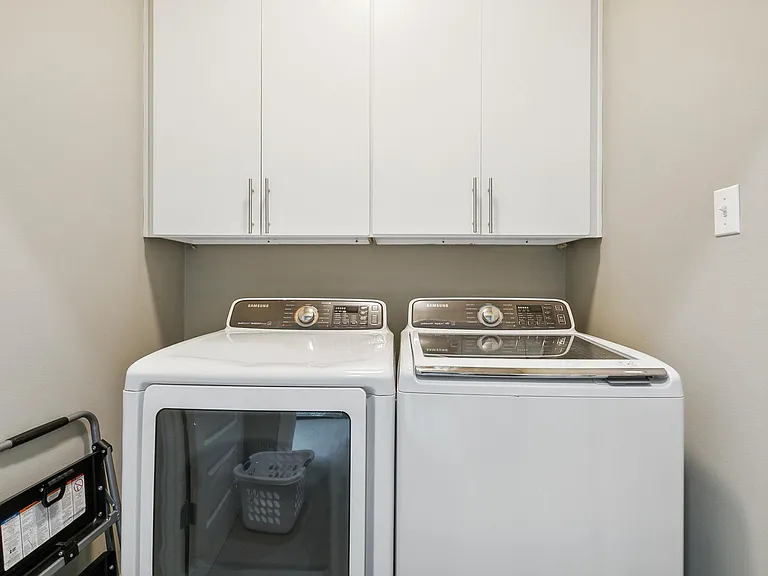 7080 Kodiak Dr — Photo 12