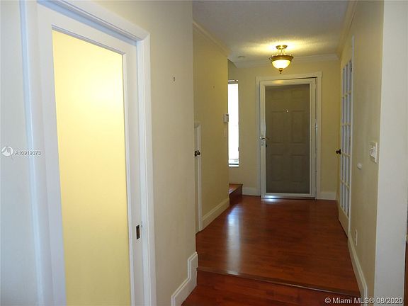 3rd image of 21185 Mainsail Cir APT D12