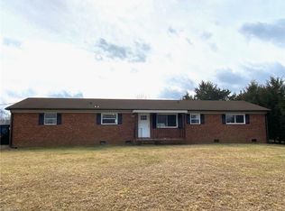 5004 Hardin St, Archdale, NC 27263