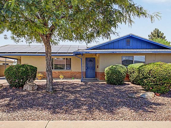 3rd image of 3038 W Charter Oak Road