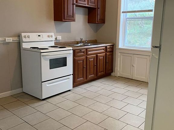 4th image of 5516A Louisiana Ave