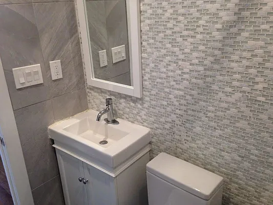 Rented by Premier Metro Realty Corp | media 37