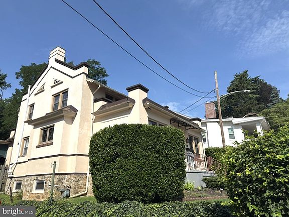 3rd image of 6 S Los Robles Ct