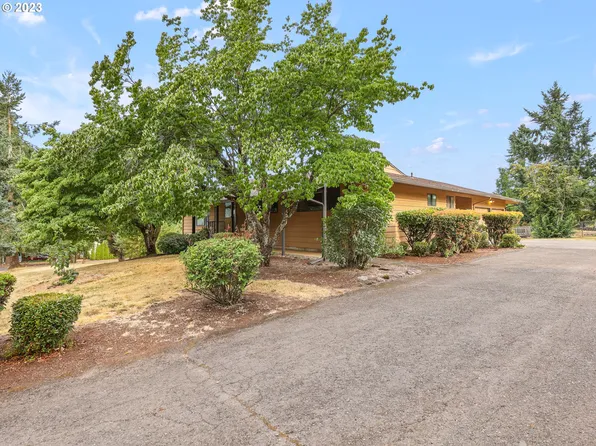 18125 SE Emi St, Damascus, OR 97089