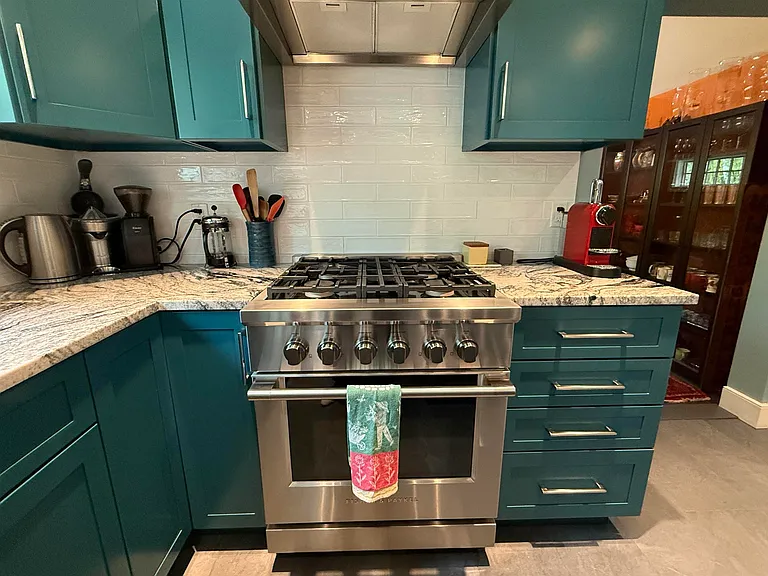 808 S End Rd — Photo 11