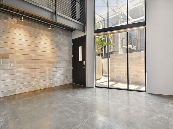 4th image of 217 N 12th St APT 116