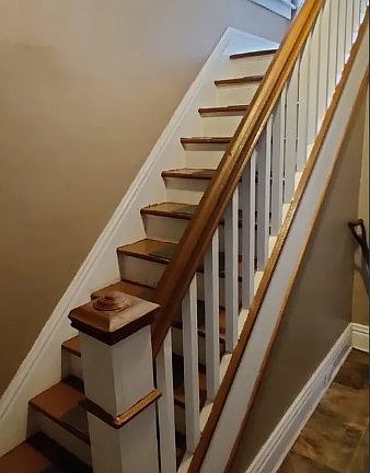 5th image of 144 Germain St