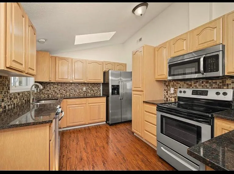 5820 N Moore St — Photo 12