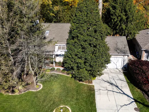 3358 Eden Village Pl, Carmel, IN 46033