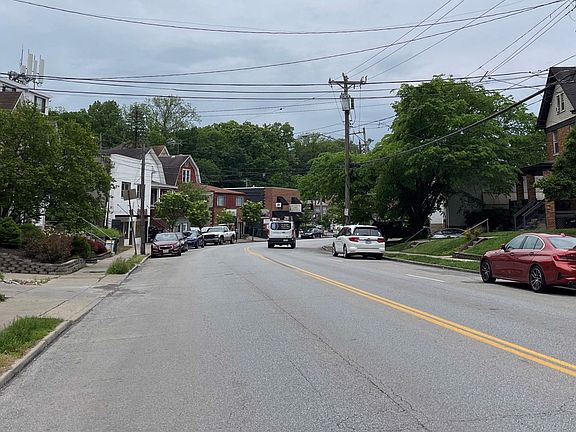 5th image of 3141 Linwood Ave