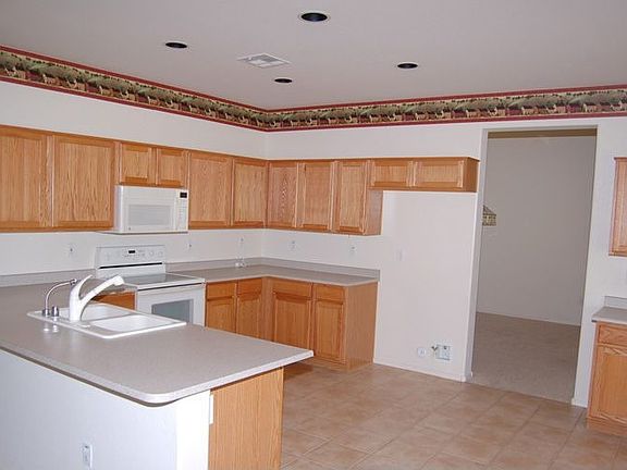 Spacious Kitchen