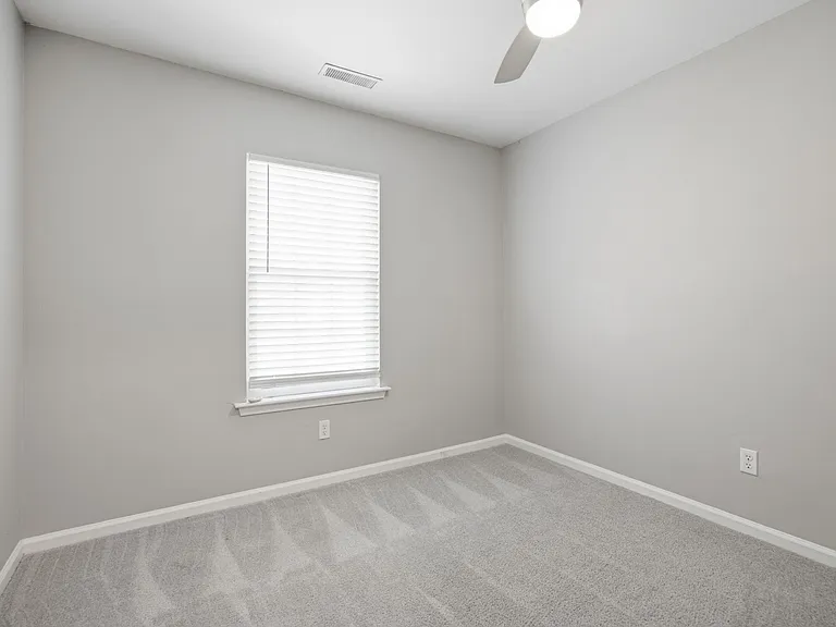 3670 Essex Pond Quay — Photo 12