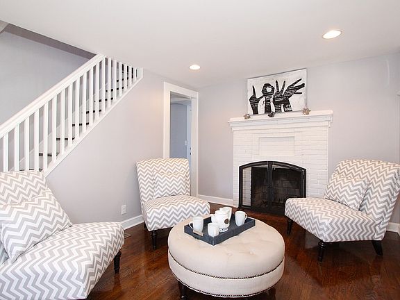 3rd image of 213 Joralemon St