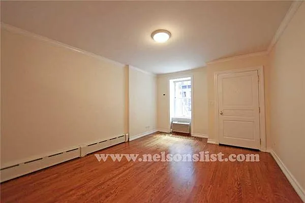 Rented by R New York | media 20