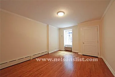 Rented by R New York