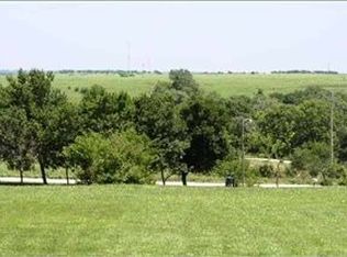 1015 SW West Union Rd, Topeka, KS 66615