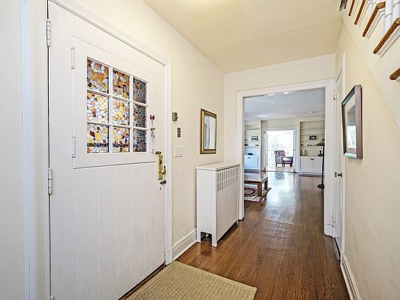 3rd image of 7 Church Ln