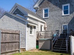 208 Broad St APT 2, Portsmouth, NH 03801