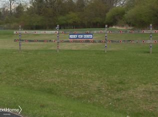 4129 Hidden View Dr, Flint, MI 48506