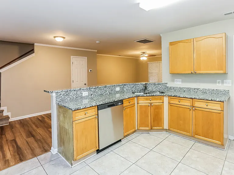 6727 Hidden Forest Dr — Photo 9