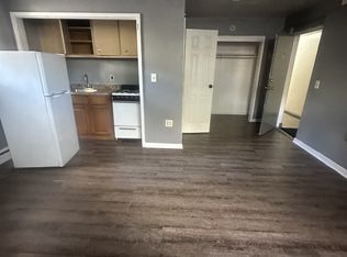 79 Hopkins Pl #3A, Irvington, NJ 07111