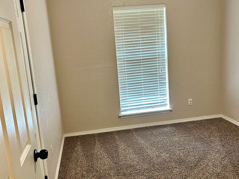 20415 Palmer Rd — Photo 11