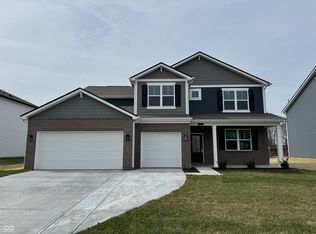 131 Ames Dr, Whiteland, IN 46184