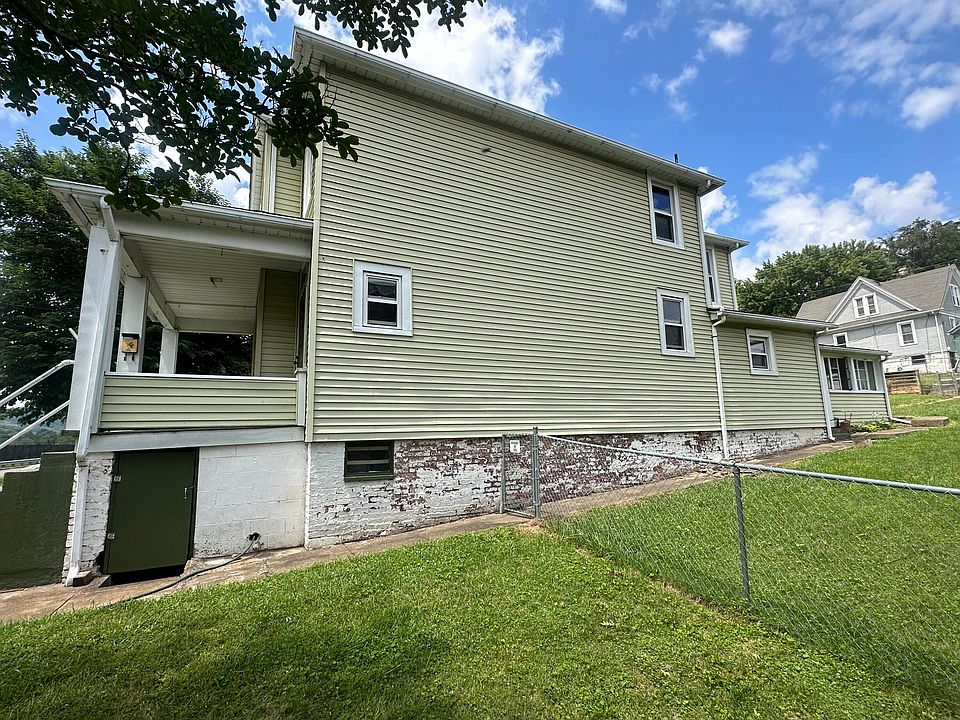 626 W Ridgeway St, Clifton VA 24422 Zillow