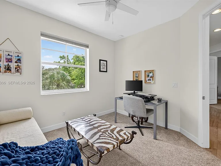 608 SW 15th St — Photo 42