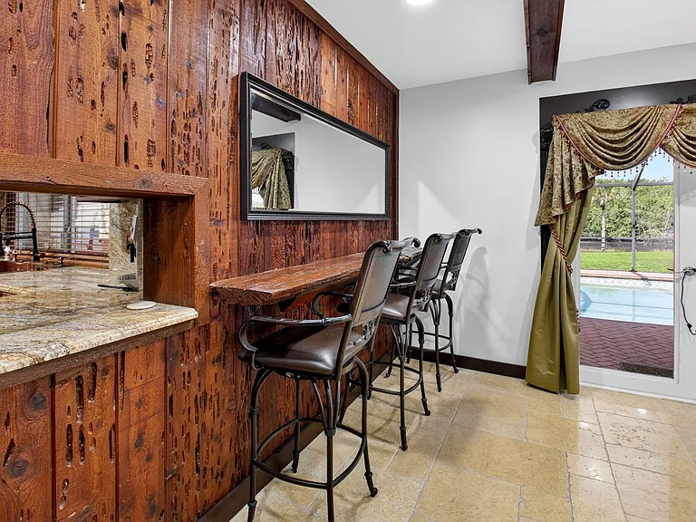 10965 La Reina Rd — Photo 14