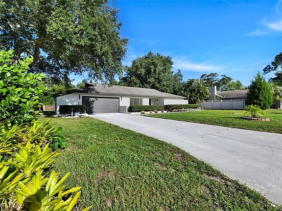 2nd image of 207 DUNBRIDGE DRIVE