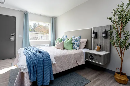 River City Studio Homes Photo 1