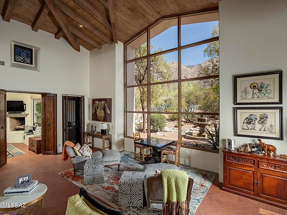 5th image of 6631 N Los Leones Dr