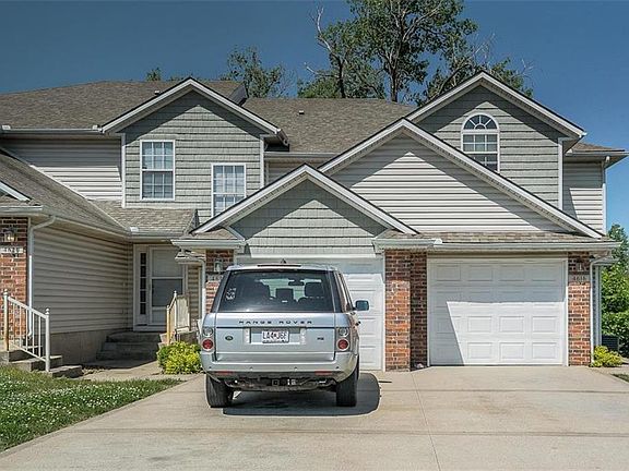 5th image of 4616 Willow Ave