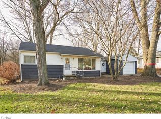 2986 Harris Ave, Barberton, OH 44203