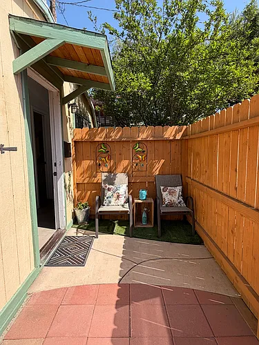 5366 Camino Real Photo 1