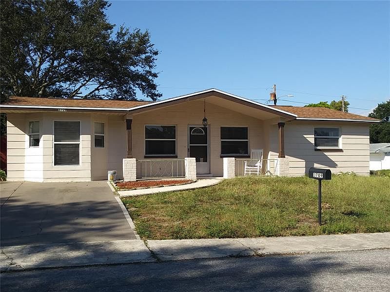 1st image of 3709 Wellington Dr