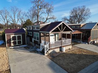 1813 S H St, Rogers, AR 72756