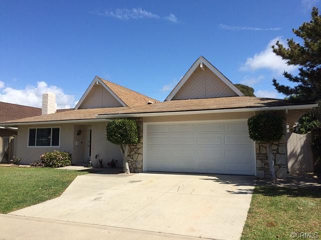1st image of 16682 Busby Ln