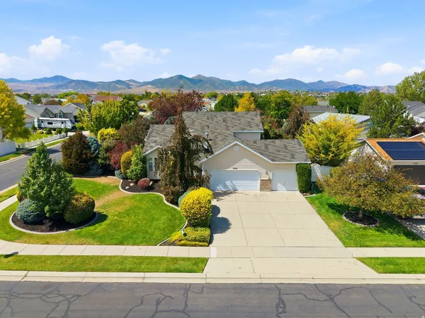 7296 S Jasper Hill Dr, West Jordan, UT 84081