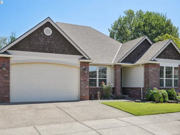 724 N 31st Ave, Cornelius, OR 97113