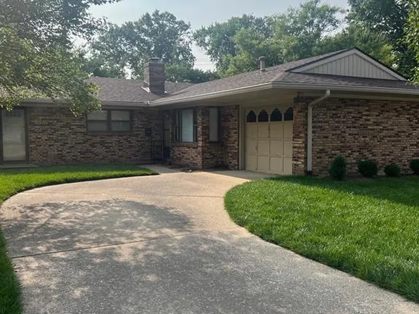 3034 Sterling Ct, Owensboro, KY 42303