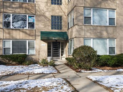 1540 Park Ave APT 3D, River Forest, IL, 60305