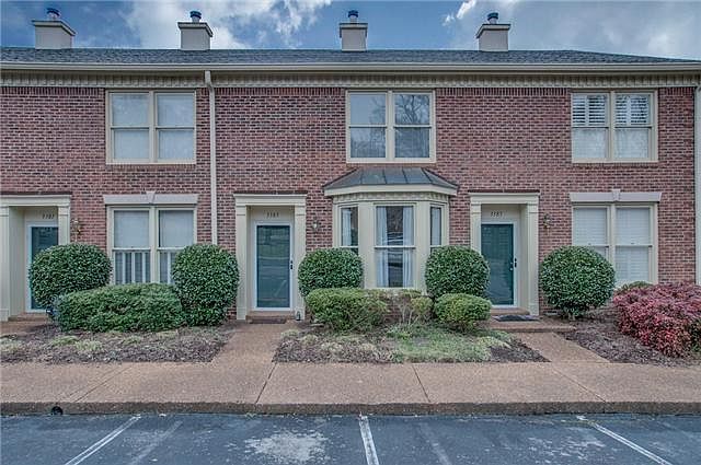 2nd image of 3383 Golf Club Ln