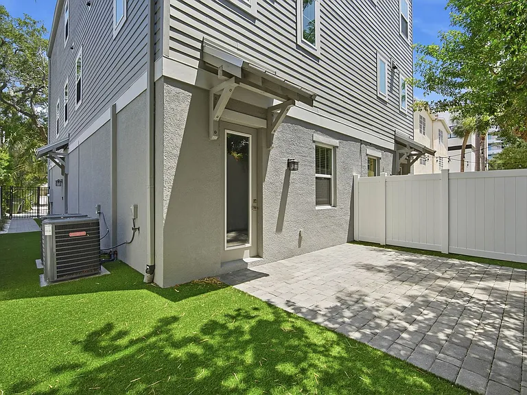 3008 W Julia St #2 — Photo 25