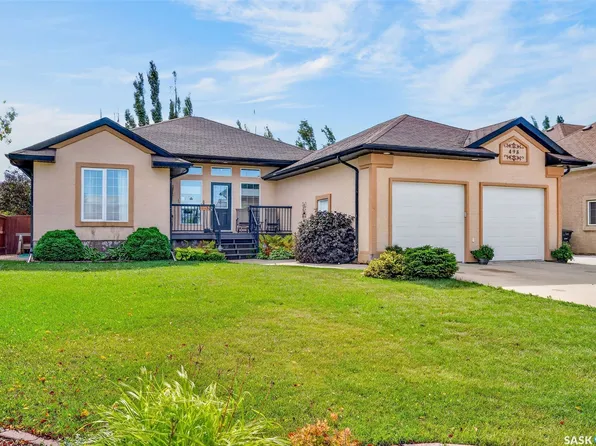498 14th Avenue, Humboldt, SK S0K 2A0