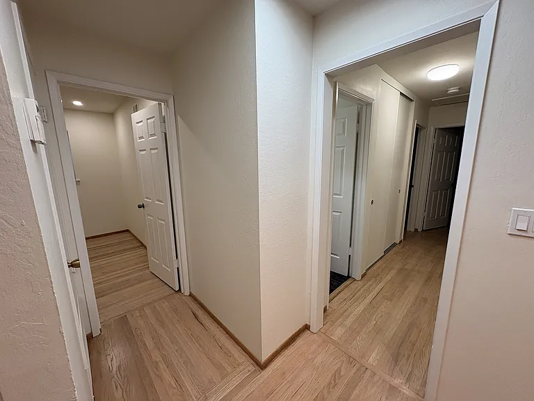 10238 N Portal Ave — Photo 6